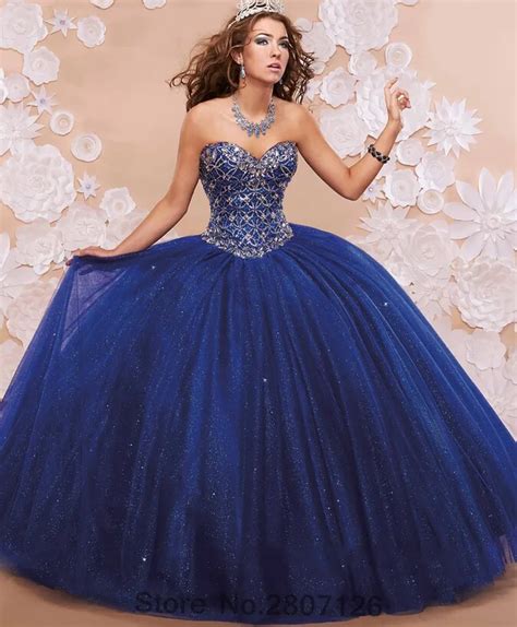 Vestidos de 15 años azul marino .